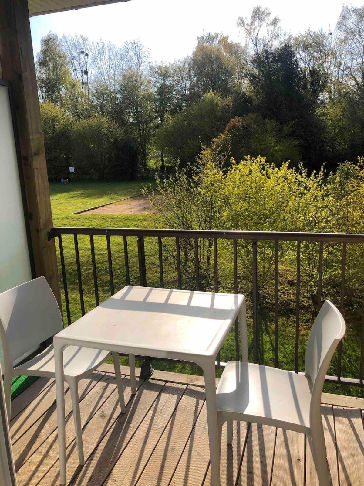 Apartment En Avec Parking Equemauville